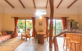 Cabana Vaenga Miro